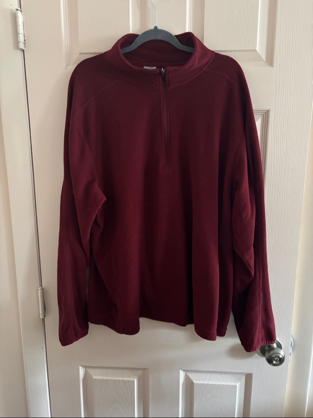 Champion Men's Quarter-Zip Sweater in Burgundy